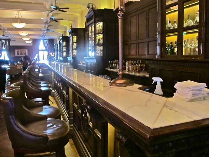 Shanghai_Club_Long_bar-5